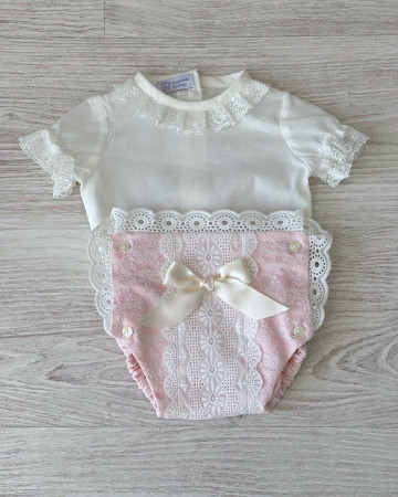 Cubrepañal brocado más blusa 3 meses (28)