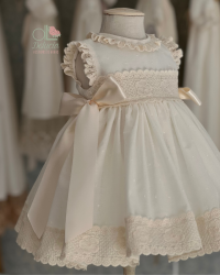 Vestido y braga Santa Marta en sisa