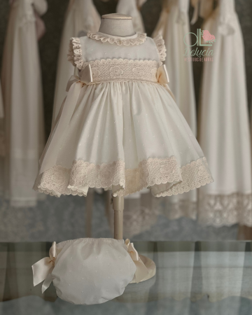 Vestido y braga Santa Marta en sisa