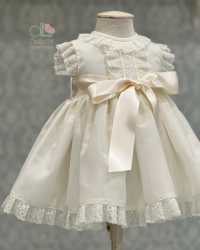 Vestido y braga Santa Clara