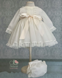 Vestido y braga Santa Clara