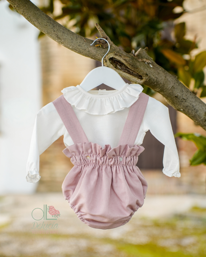 Ranita y Blusa Cuello Volante